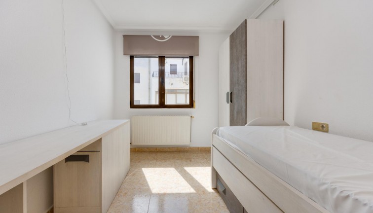 Reventa - Apartamento / piso - San Miguel de Salinas