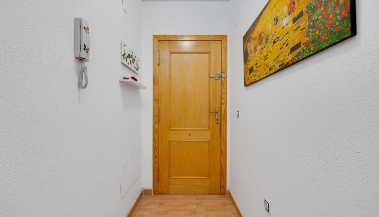 Jälleenmyynti - Asunto - Torrevieja - Acequion