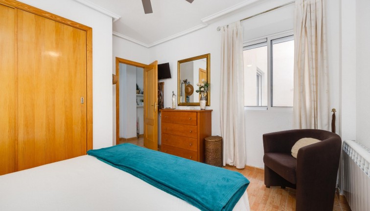 Jälleenmyynti - Asunto - Torrevieja - Acequion