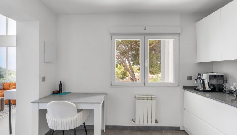 Resale - Chalet - Torrevieja - Los Balcones