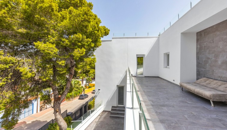 Resale - Chalet - Torrevieja - Los Balcones