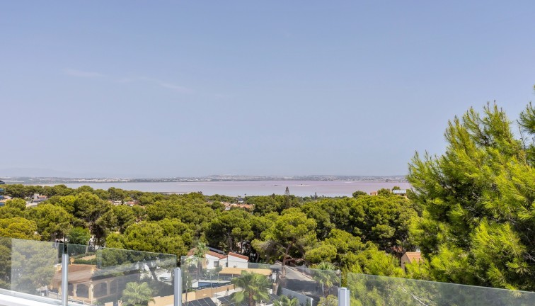 Resale - Chalet - Torrevieja - Los Balcones