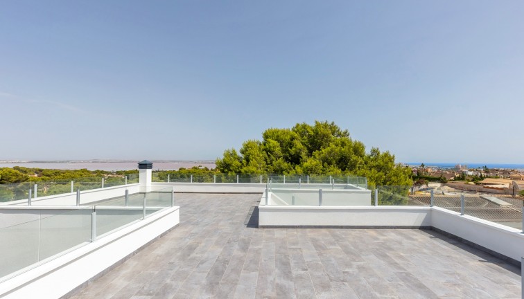 Resale - Chalet - Torrevieja - Los Balcones
