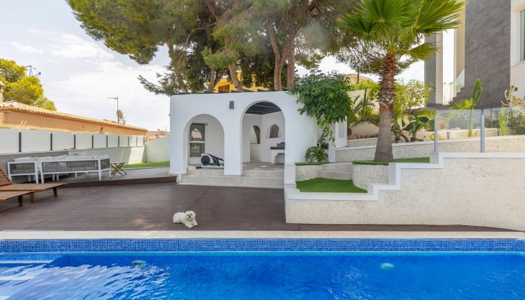 Resale - Chalet - Torrevieja - Los Balcones