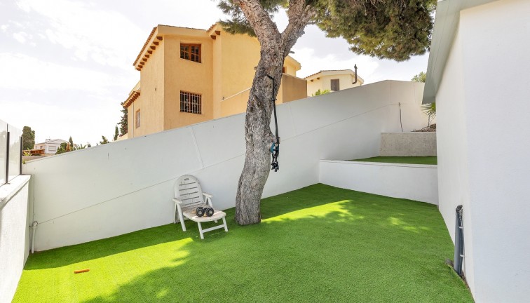 Resale - Chalet - Torrevieja - Los Balcones