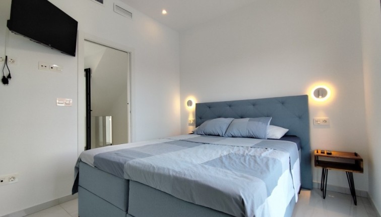 Resale - Semi-Detached - Bigastro