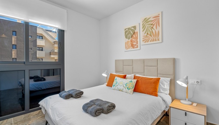 Reventa - Apartamento / piso - Orihuela Costa - Los Altos