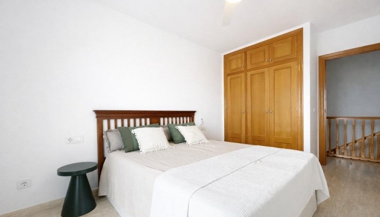 Jälleenmyynti - Paritalo/Rivitalo - Dehesa de campoamor - Campoamor