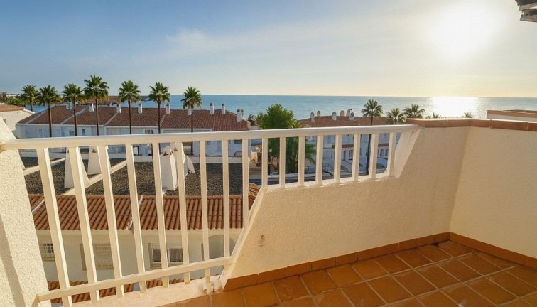 Jälleenmyynti - Paritalo/Rivitalo - Dehesa de campoamor - Campoamor