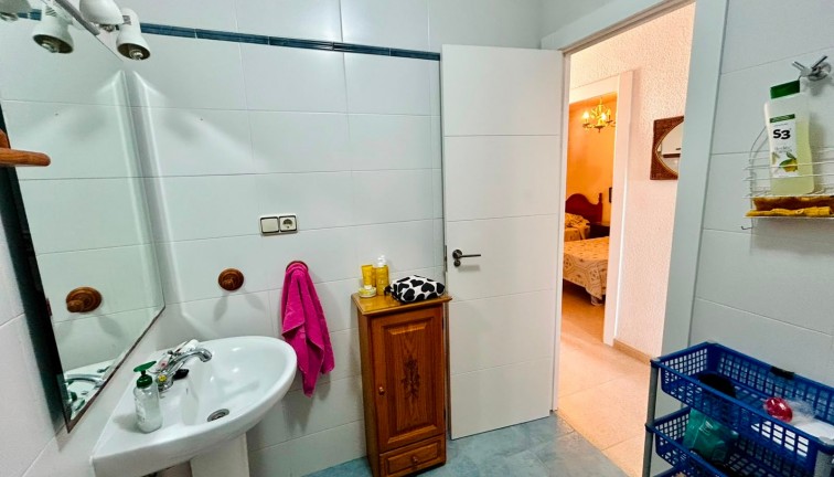 Reventa - Apartamento / piso - Torrevieja - Playa de los Locos