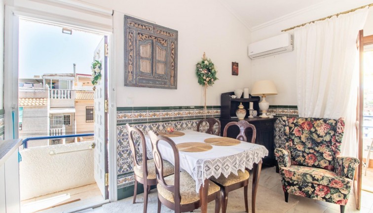 Jälleenmyynti - Bungalow - Torrevieja - Los Frutales