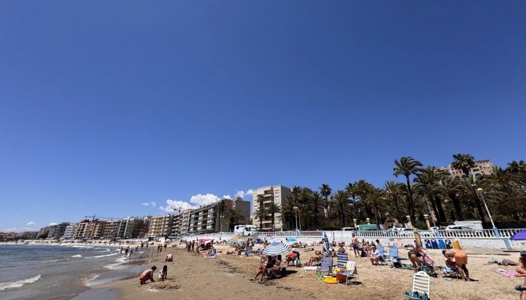 Pitkäaikainen vuokraus - Asunto - Torrevieja - Playa de los Locos