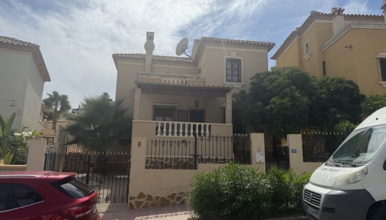 Resale - Chalet - Ciudad quesada