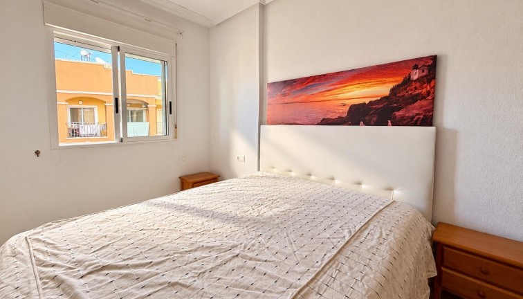 Återförsäljning -  Bostad - Översta våningen  - Torrevieja - Torreblanca