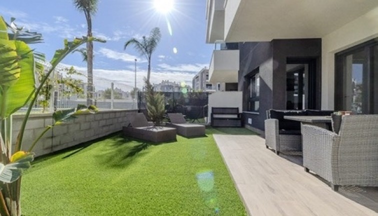 Resale - Apartment - Orihuela Costa - Villamartín