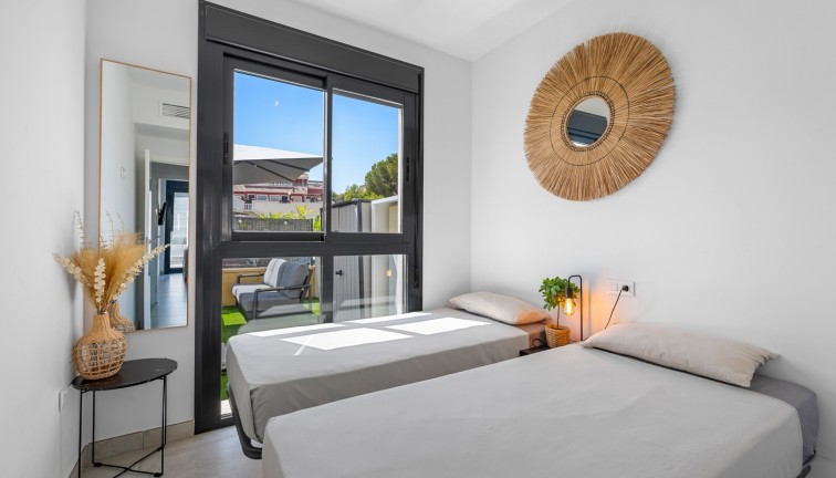 Resale - Apartment - Orihuela Costa - Villamartín