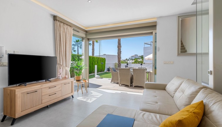 Reventa - Chalet - Orihuela Costa - Villamartín