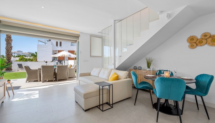 Reventa - Chalet - Orihuela Costa - Villamartín