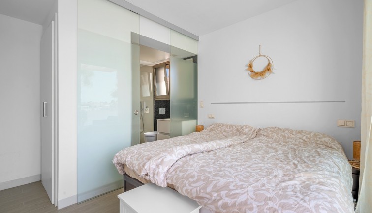 Reventa - Chalet - Orihuela Costa - Villamartín