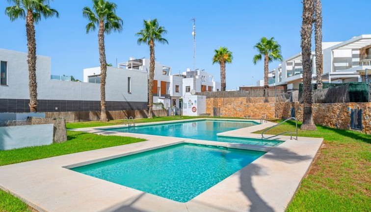 Reventa - Chalet - Orihuela Costa - Villamartín