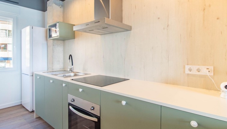 Reventa - Apartamento / piso - Torrevieja - Acequion