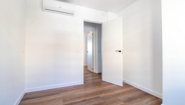 Reventa - Apartamento / piso - Torrevieja - Acequion