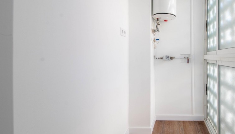 Reventa - Apartamento / piso - Torrevieja - Acequion