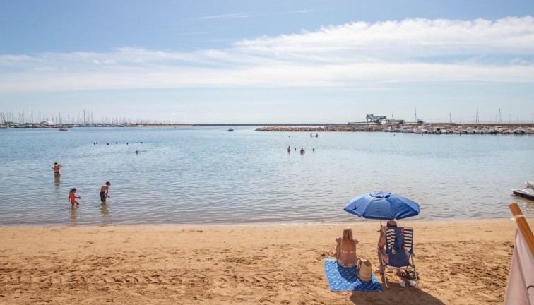 Reventa - Apartamento / piso - Torrevieja - Acequion