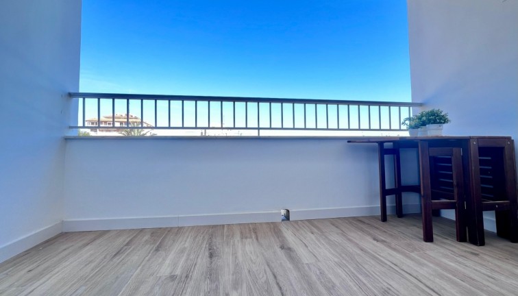 Jälleenmyynti - Asunto - Torrevieja - Punta Prima