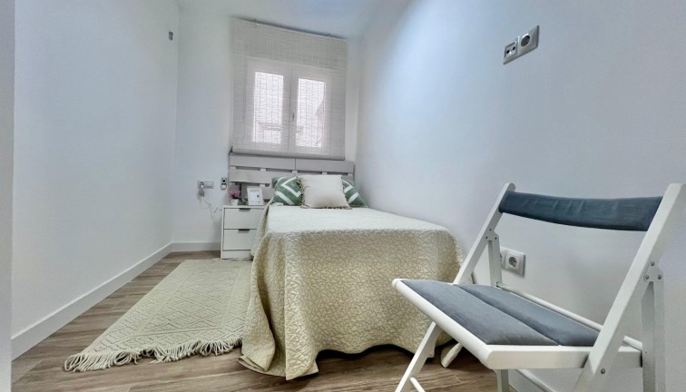 Jälleenmyynti - Asunto - Torrevieja - Punta Prima