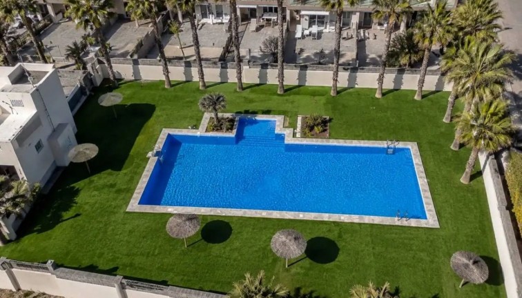 Jälleenmyynti - Paritalo/Rivitalo - Torrevieja - Aguas Nuevas
