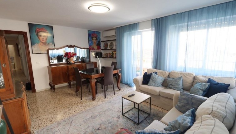 Återförsäljning - Lägenhet - Torrevieja