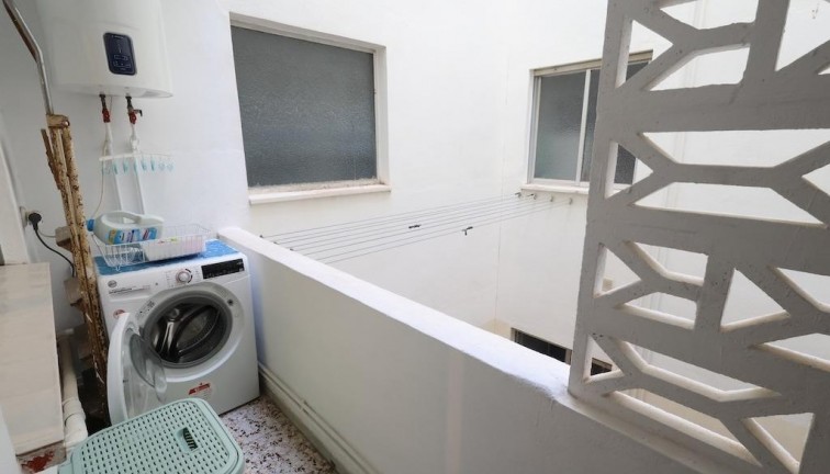 Återförsäljning - Lägenhet - Torrevieja