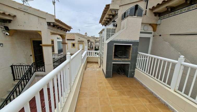 Jälleenmyynti - Bungalow - Orihuela - Avenida de California, 03189