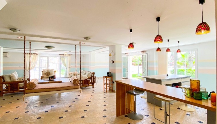 Reventa - Chalet - Villamartín