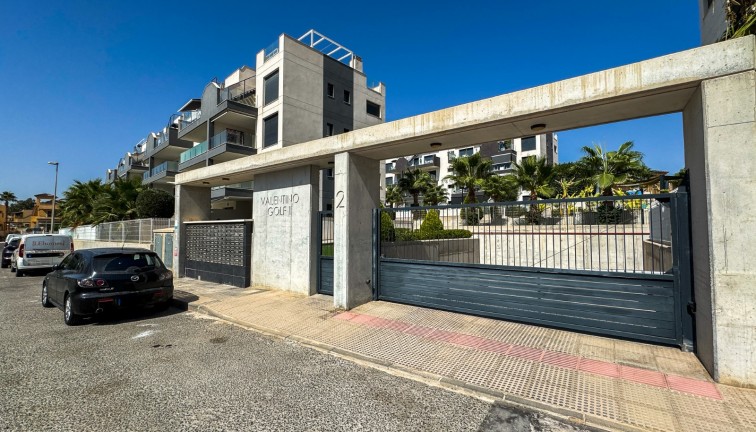 Reventa - Apartamento - Apartamento en el último piso - Orihuela Costa - Villamartín
