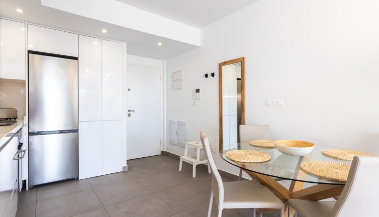 Reventa - Apartamento - Apartamento en el último piso - Orihuela Costa - Villamartín