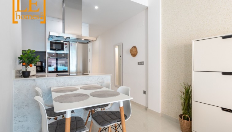 Resale - Apartment - Torrevieja