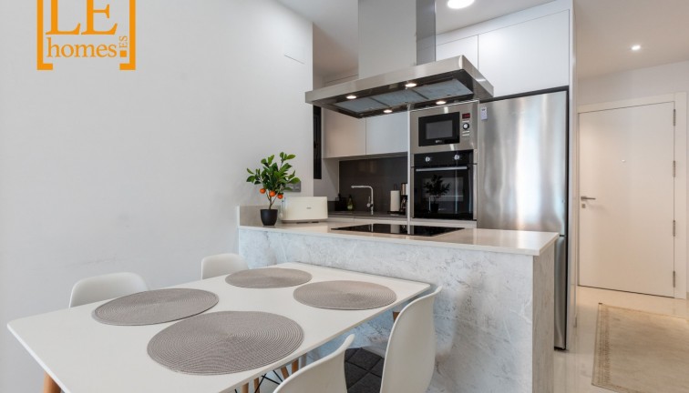 Resale - Apartment - Torrevieja