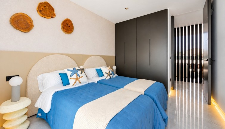 Obra nueva - Chalet - Los balcones - Los Altos