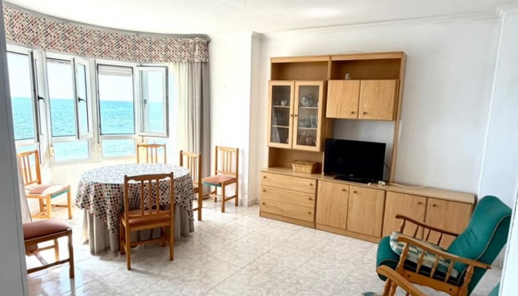 Återförsäljning - Lägenhet - Torrevieja - Playa de los Locos