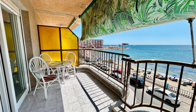 Återförsäljning - Lägenhet - Torrevieja - Playa de los Locos