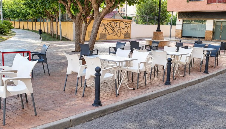 Reventa - Comercial - Orihuela
