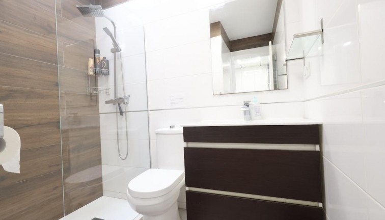 Jälleenmyynti - Bungalow - Torrevieja - La Siesta
