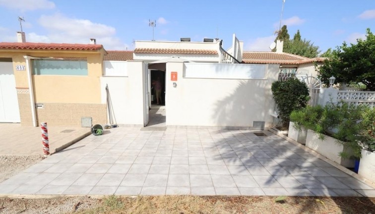 Jälleenmyynti - Bungalow - Torrevieja - La Siesta