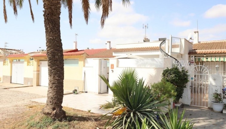 Jälleenmyynti - Bungalow - Torrevieja - La Siesta