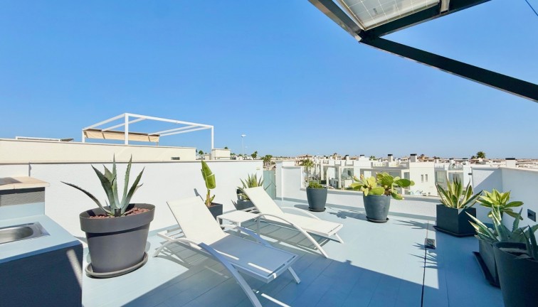 Resale - Chalet - Orihuela Costa - Cabo Roig
