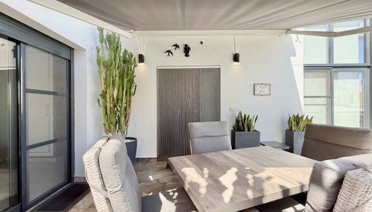 Resale - Chalet - Orihuela Costa - Cabo Roig