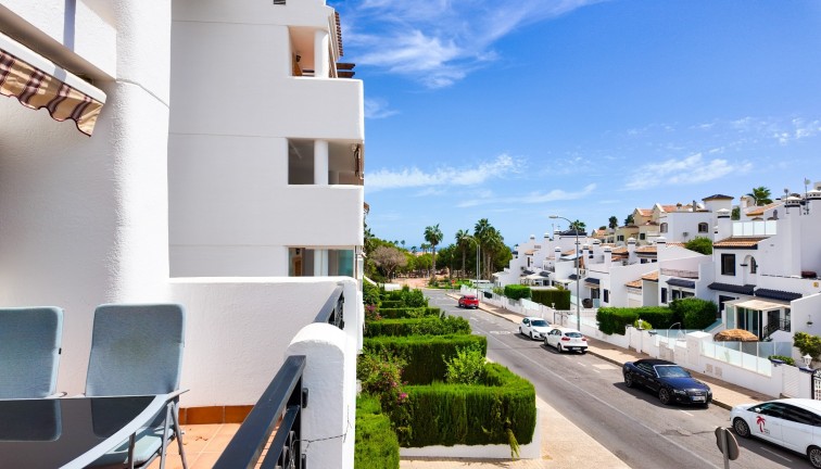 Resale - Apartment - Orihuela Costa - Villamartín