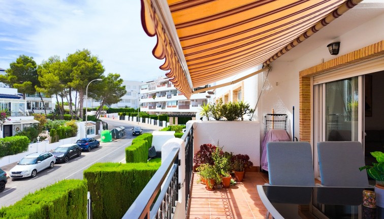 Resale - Apartment - Orihuela Costa - Villamartín